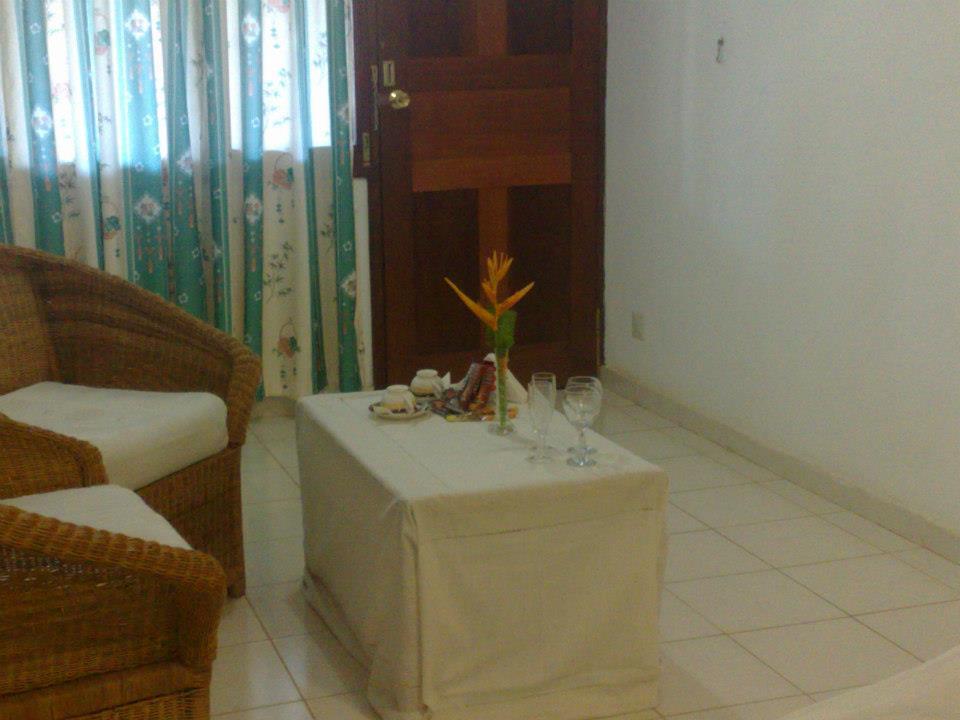 Pensao Residencial Reggio Emilia Pemba Bagian luar foto