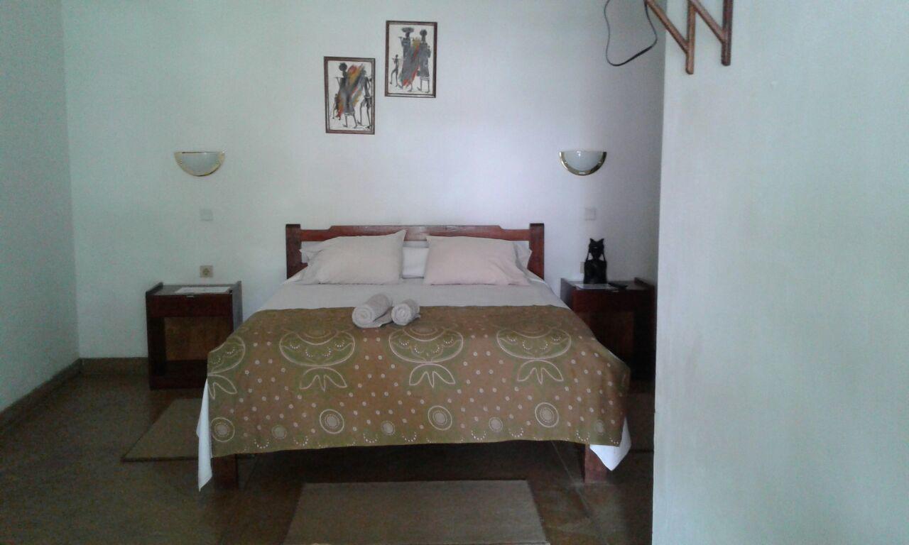 Pensao Residencial Reggio Emilia Pemba Bagian luar foto